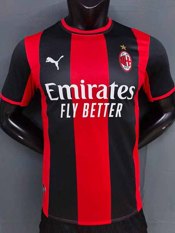 Maillot domicile de l'AC Milan 2026/27